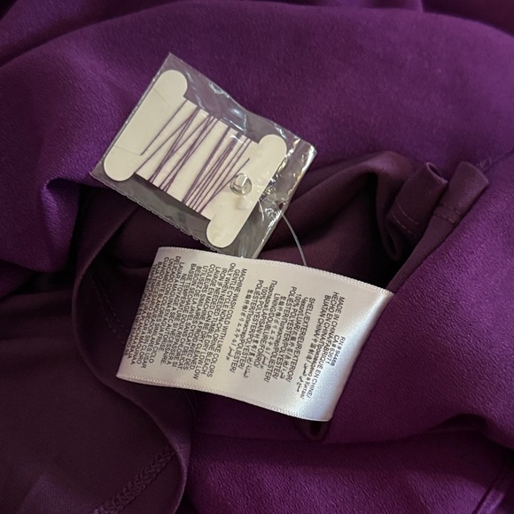 BCBGeneration 8 Surplice Neck Clover Plum Long Sleeve Mini Wrap Dress - Picture 13 of 14